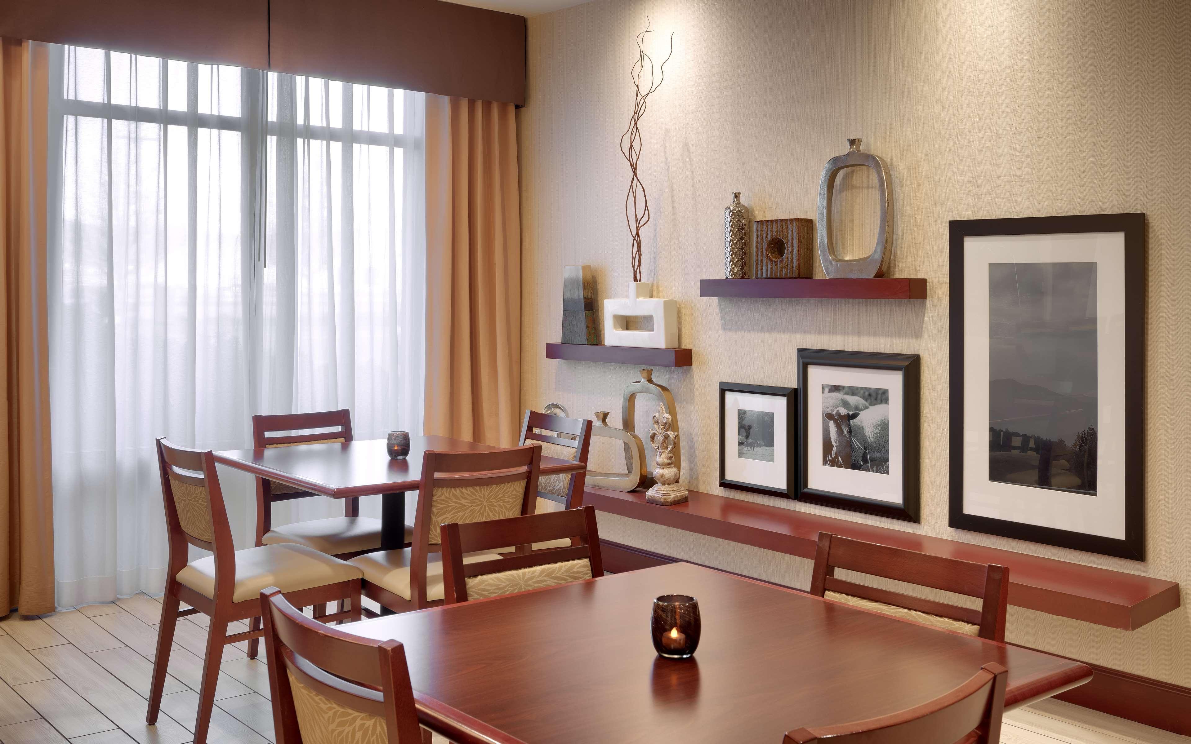Hampton Inn Tremonton Bagian luar foto