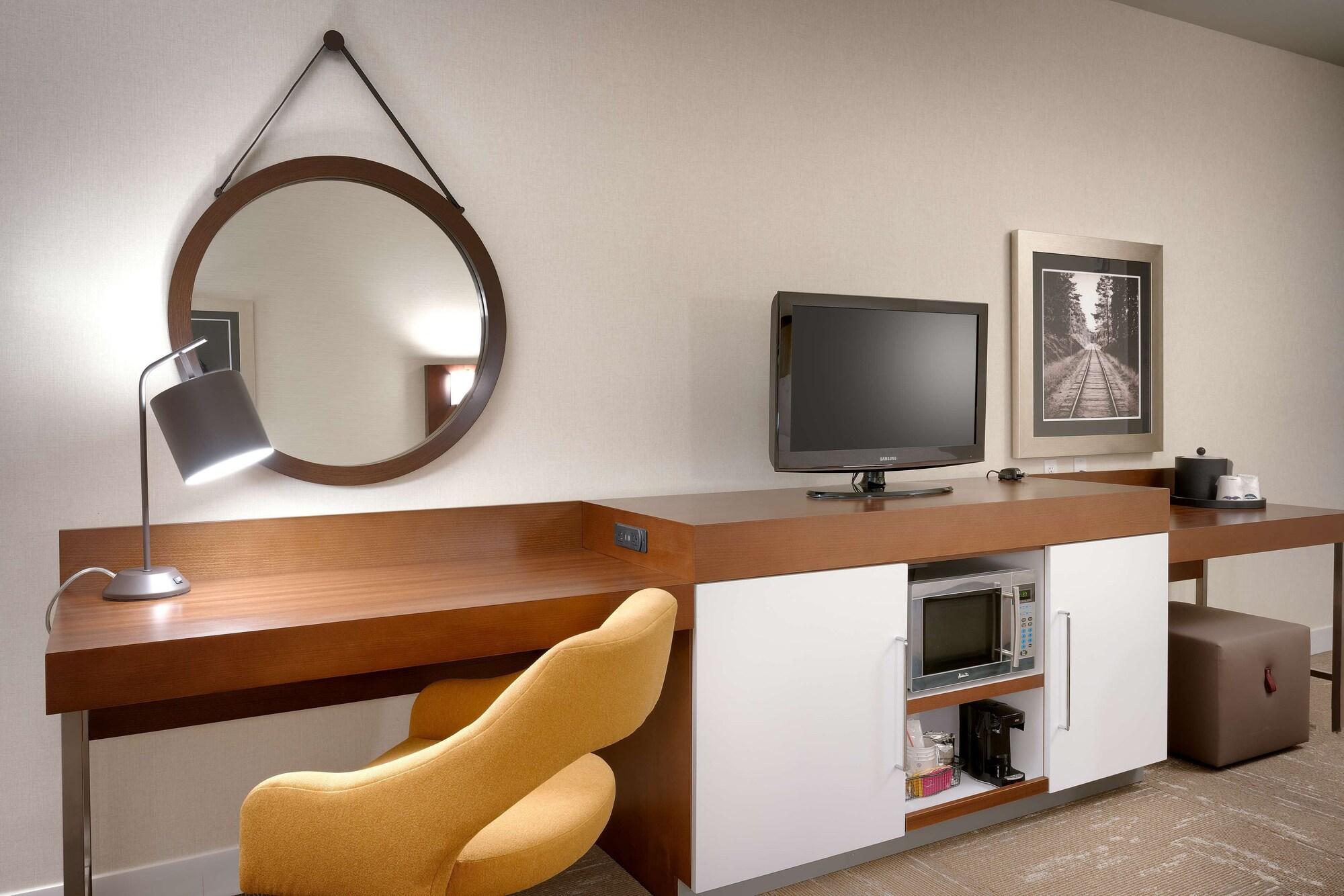 Hampton Inn Tremonton Bagian luar foto