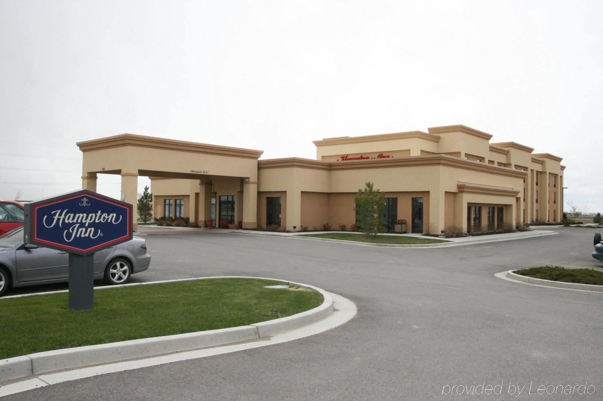 Hampton Inn Tremonton Bagian luar foto